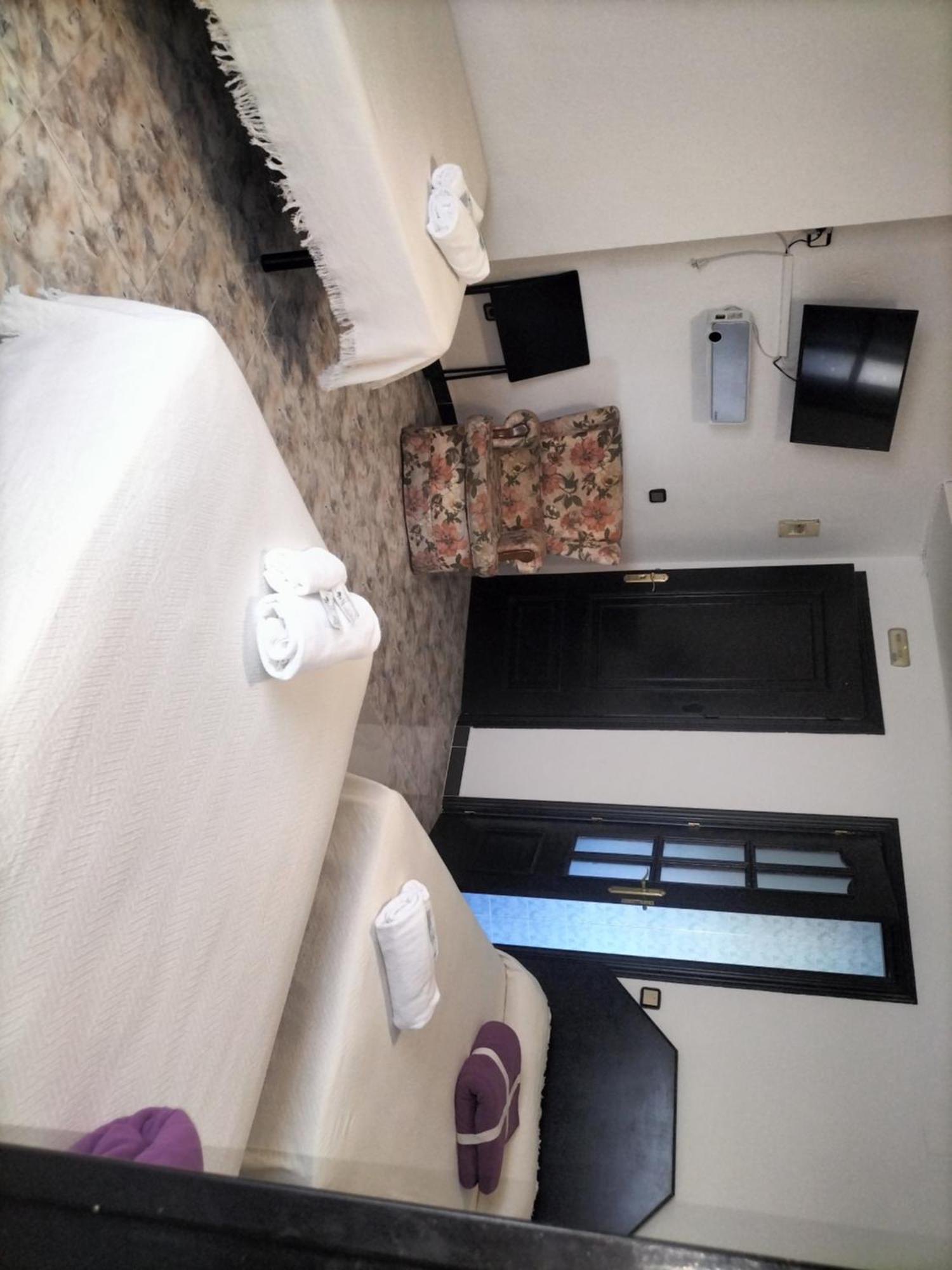 Hostal New York City Sonseca Εξωτερικό φωτογραφία