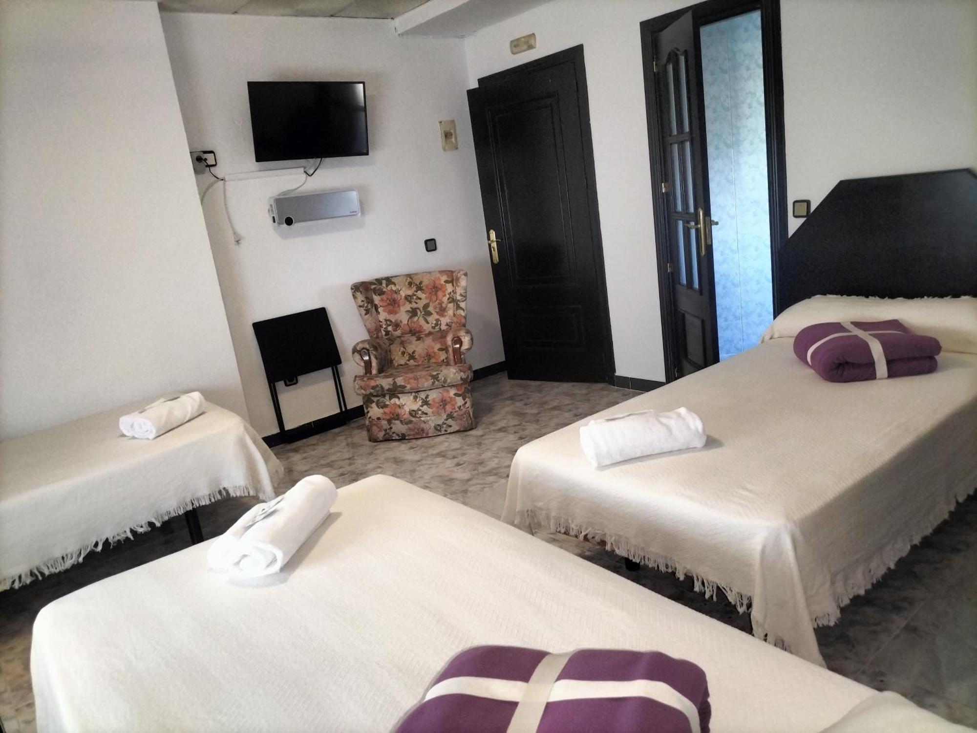 Hostal New York City Sonseca Εξωτερικό φωτογραφία