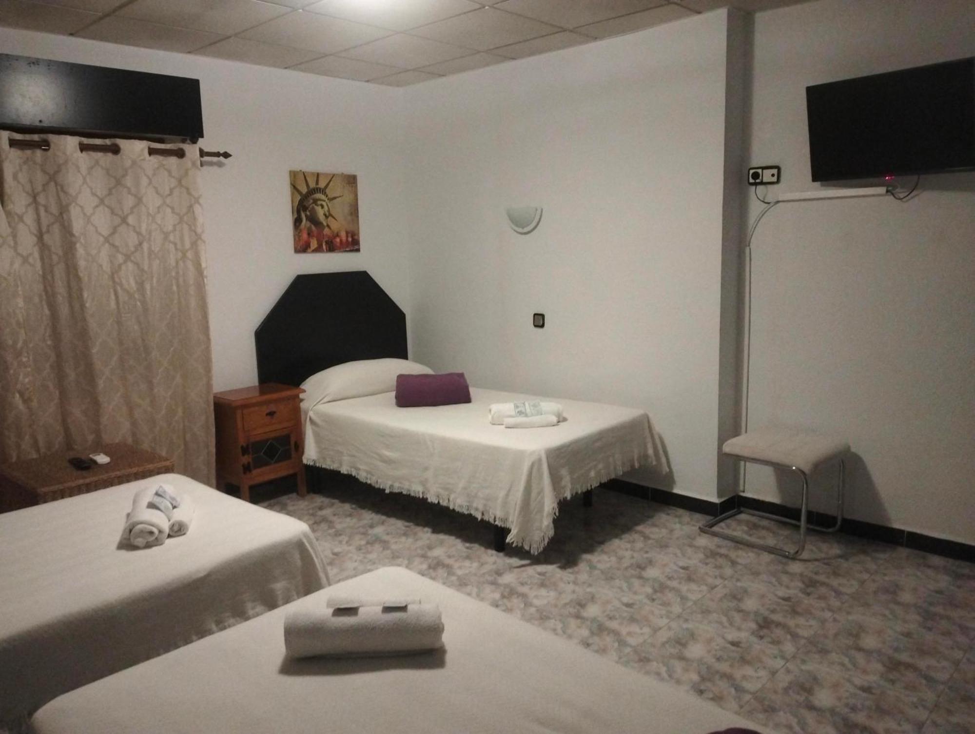 Hostal New York City Sonseca Εξωτερικό φωτογραφία